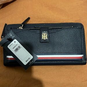 Tommy Hilfiger Wallet/clutch